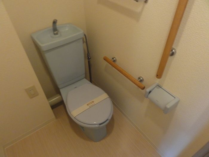 トイレ　トイレ