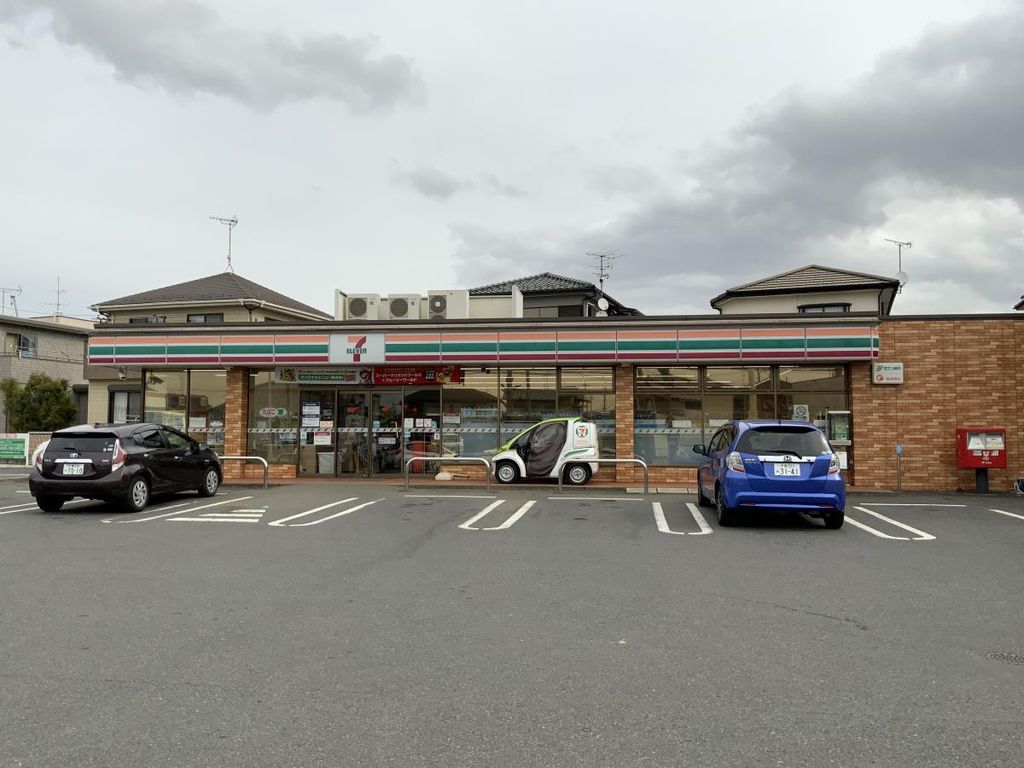コンビニ　セブンイレブン千葉小倉町店（コンビニ）まで390m