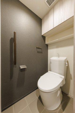 トイレ　落ち着いたトイレです