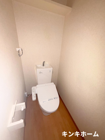 トイレ　写真は別のお部屋です。