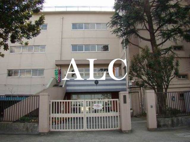 中学校　杉並区立西宮中学校（中学校）まで1376m