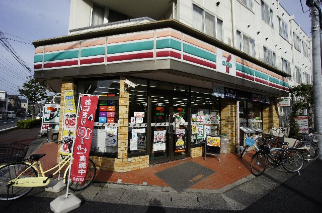 コンビニ　セブンイレブン 市川行徳店（コンビニ）まで182m