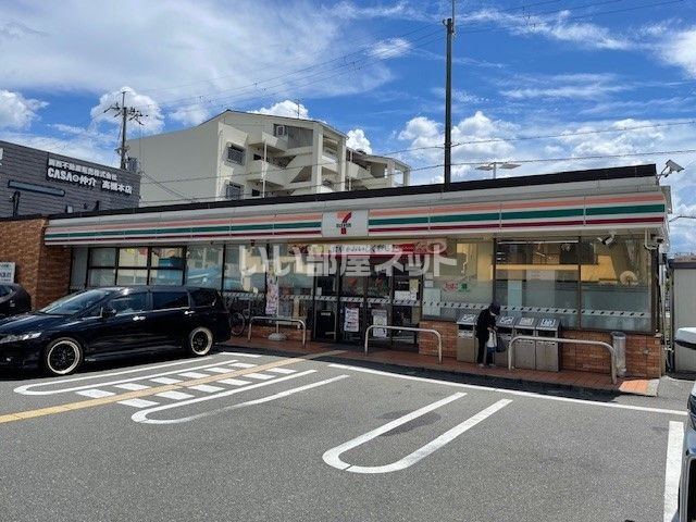 コンビニ　セブンイレブン 高槻松川町店（コンビニ）まで502m