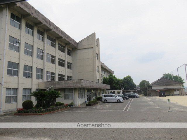 小学校　船木小学校（小学校）まで728m