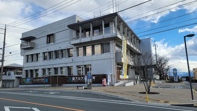 役所　南アルプス市役所（役所）まで250m