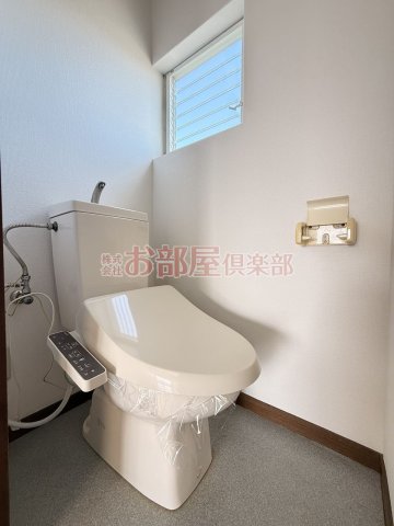 トイレ　コンパクトで使いやすいトイレです