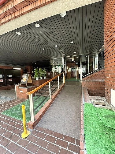 エントランス　エントランス