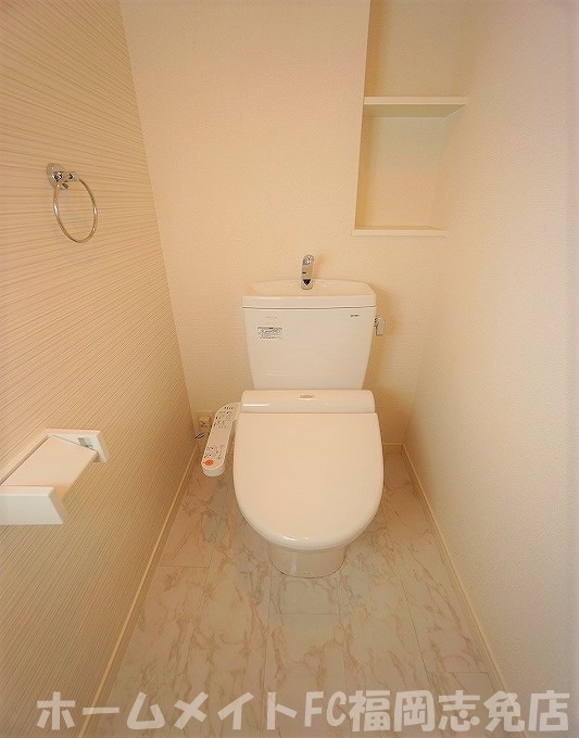 ＪＲ香椎線 新原駅 徒歩8分 5階建 築12年のトイレ写真