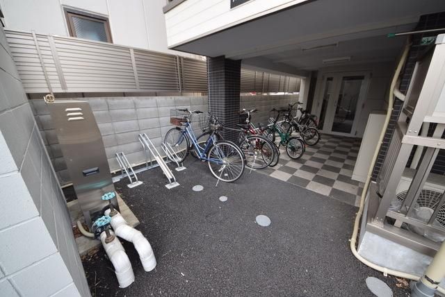 ＪＲ京浜東北線 川口駅 徒歩13分 4階建 築13年の外観写真