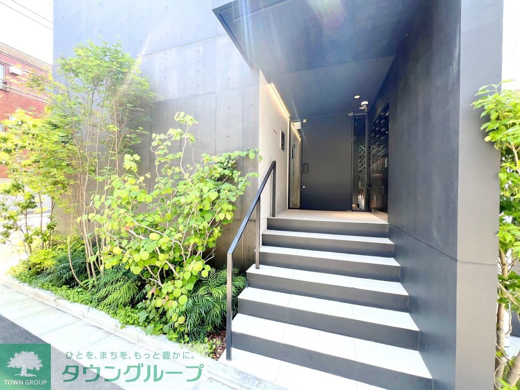 エントランス　★タウンハウジング★