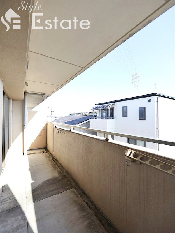 地下鉄東山線 一社駅 徒歩5分 3階建 築24年の内装写真