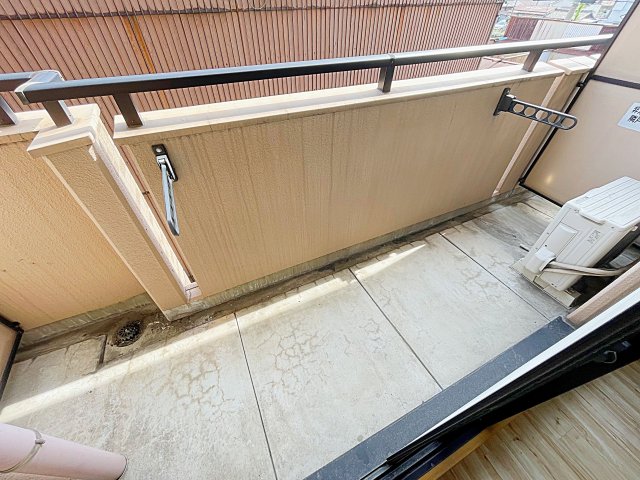 名鉄常滑線 道徳駅 徒歩4分 4階建 築25年の内装写真