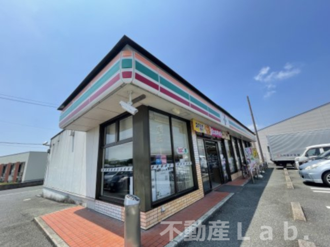 コンビニ　セブンイレブン 宇城きらら1丁目店（コンビニ）まで221m