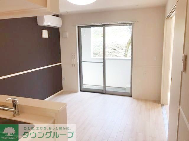 居室・リビング　★お部屋探しは株式会社タウンハウジング東京まで★