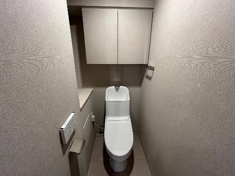 トイレ　シャワー付トイレ