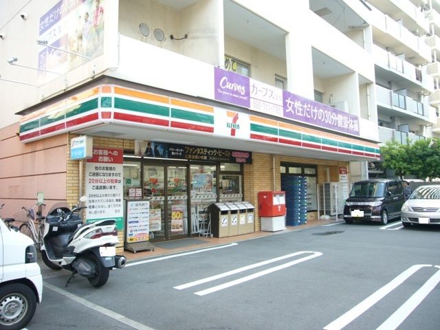 コンビニ　セブンイレブン福岡薬院一丁目店（コンビニ）まで162m