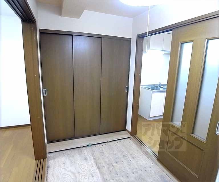舟屋町貸家の居間写真