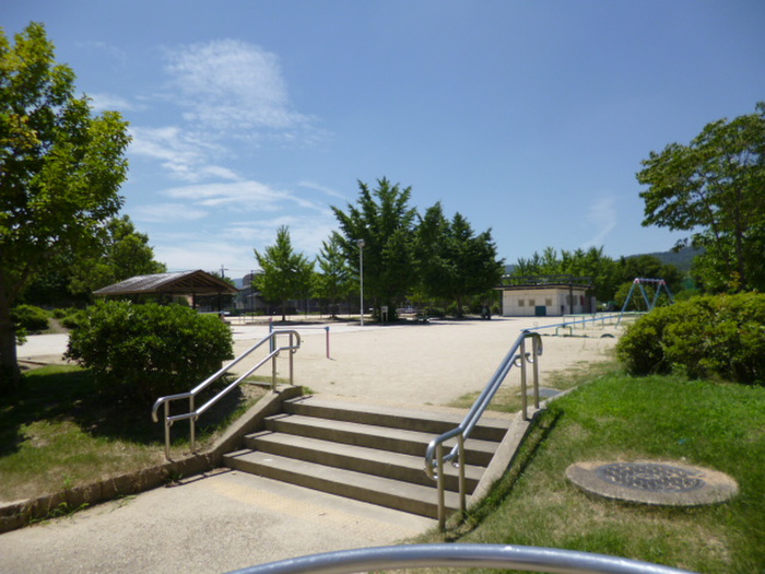 公園　上桂公園（公園）まで400m