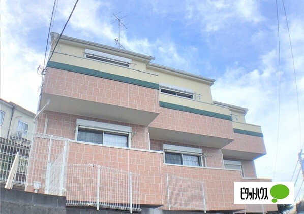 建物外観　日当たりの良い建物です♪