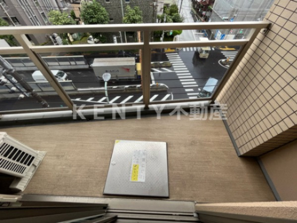 バルコニー　バルコニー付きです