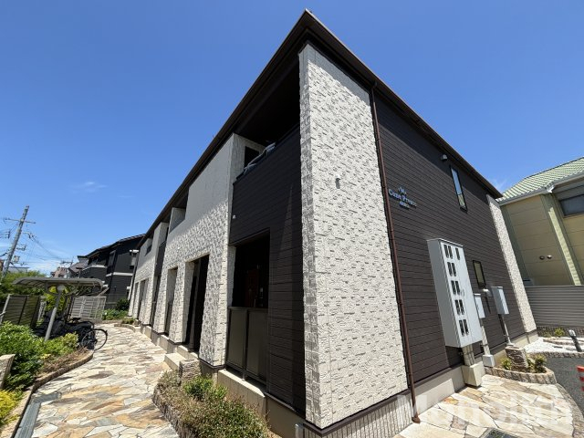 南海泉北線 和泉中央駅 徒歩12分 築13年