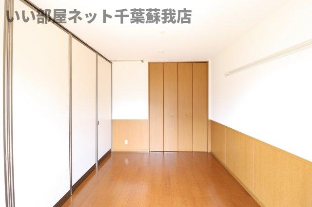 その他部屋・スペース　使い勝手のいい寝室です