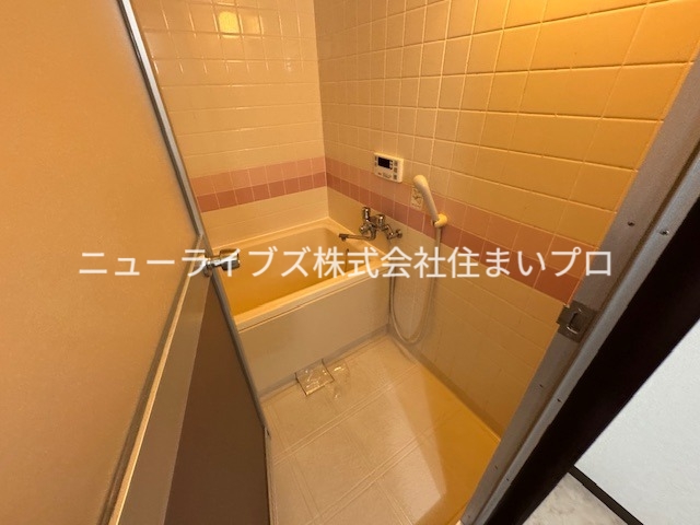 京阪本線 香里園駅 徒歩3分 8階建 築35年の風呂写真