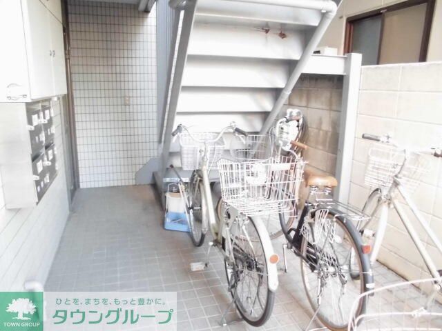 ベルナール栗山の外観写真