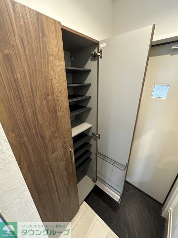 Felice長後の玄関写真