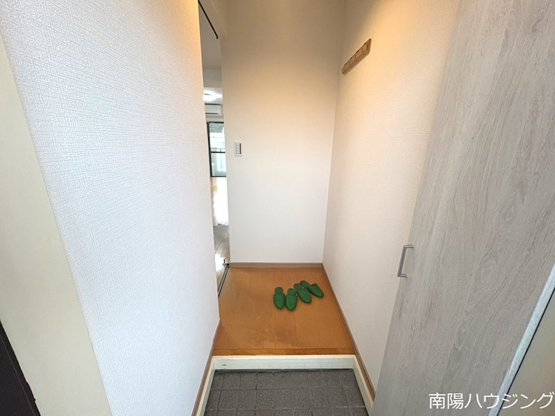 セシル国立の玄関写真