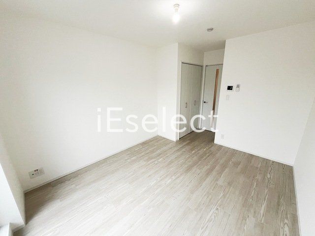 その他部屋・スペース　お部屋に収納があるので広々使えますね