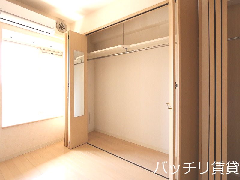 収納　写真は、同型イメージの為現状を優先いたします