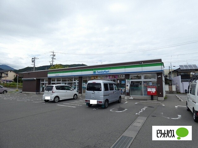 コンビニ　ファミリーマート長野若槻大通り店（コンビニ）まで1236m
