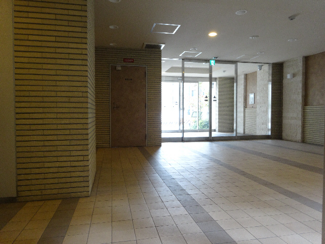 エントランス　エントランス部分