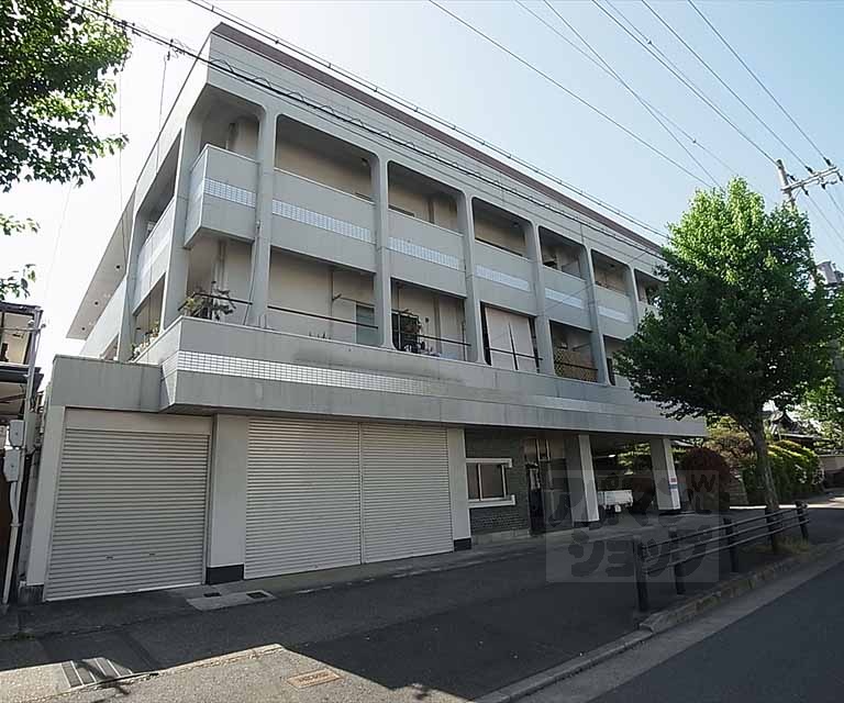 建物外観　北山エリアのお部屋探しはアパマンショップ北大路店まで！