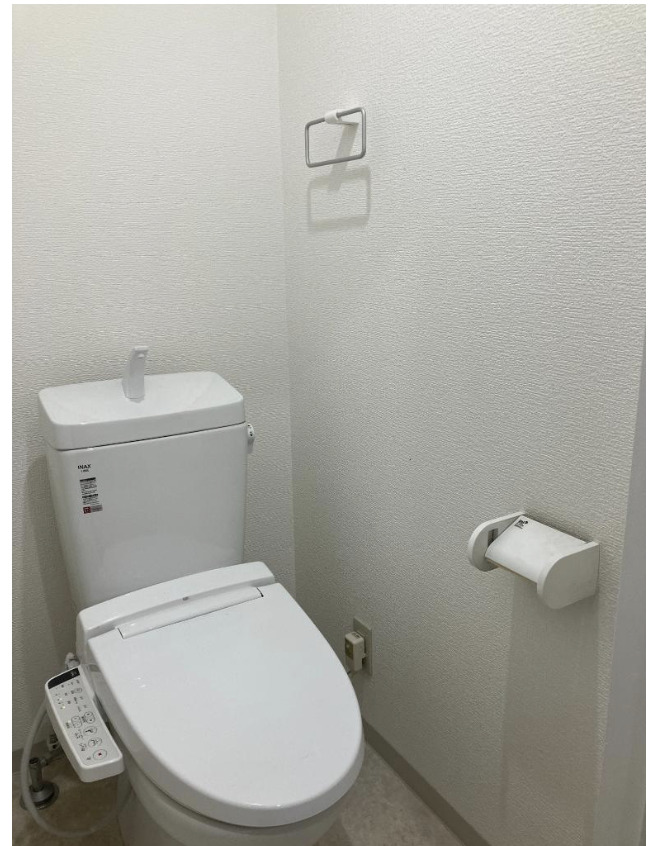 京急本線 北品川駅 徒歩4分 5階建 築38年のトイレ写真