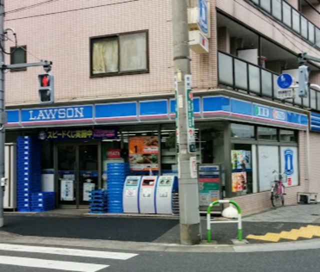 コンビニ　ローソン田端六丁目店（コンビニ）まで591m