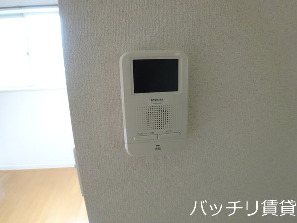 セキュリティ　画像は別号室の為、現状優先になります。