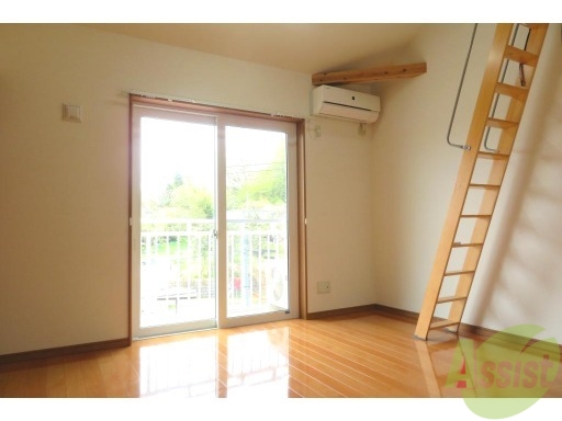 その他部屋・スペース　各お部屋に窓が付いているのは風も入っていいですね。