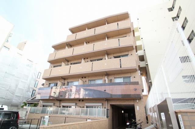 建物外観　タイル張りのお洒落な外観。