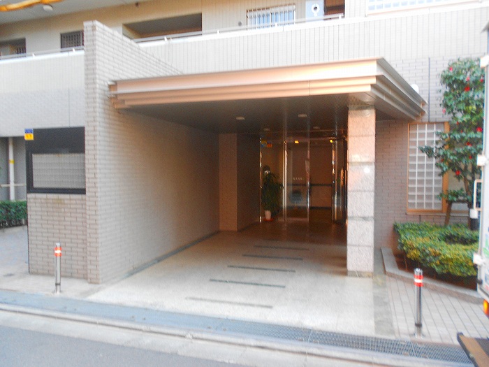 ＪＲ中央線 国立駅 徒歩4分 14階建 築26年の外観写真