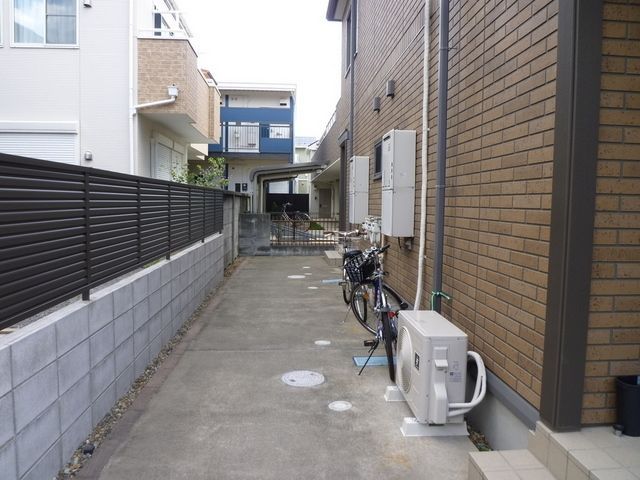 エントランス　★お問い合わせはタウンハウジングまで★