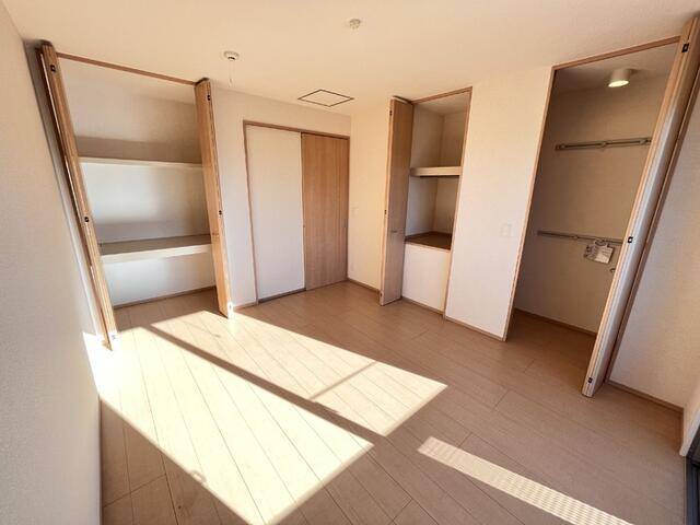 ロングアイランド IIの居間写真
