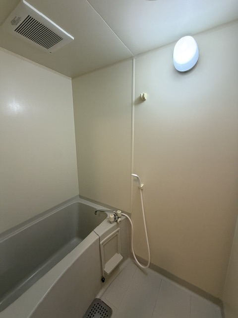 FULL HOUSEの風呂写真