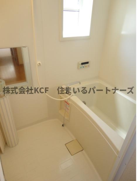 バス・シャワールーム　お風呂で日々の疲れを落としましょう