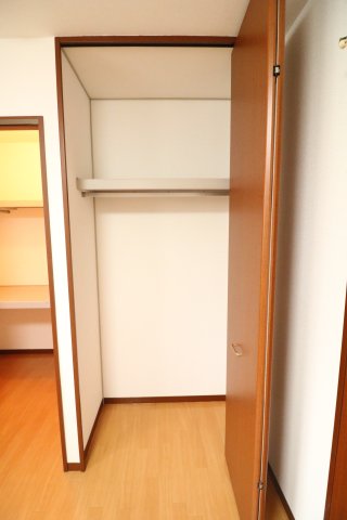 ピアリIVの外観写真