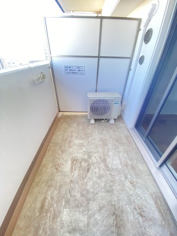 SK RESIDENCES 放出の内装写真
