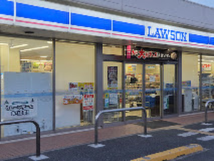コンビニ　ローソン 八尾山本高安町二丁目店（コンビニ）まで450m