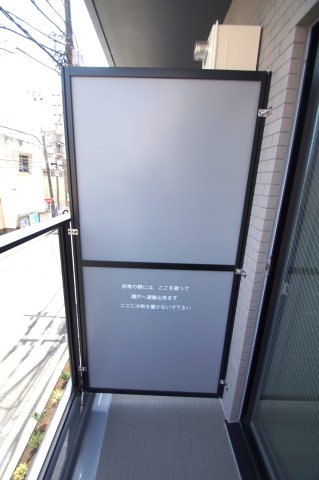 バルコニー　バルコニー