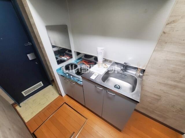 ＪＲ中央線 豊田駅 徒歩18分 3階建 築21年のキッチン写真
